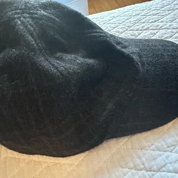 Gottmann hat - Picture 8 of 13